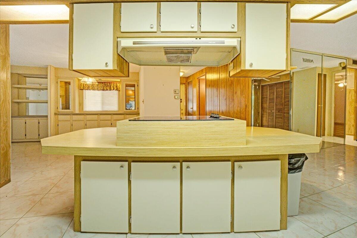 109 NW 51ST Street — photo 10