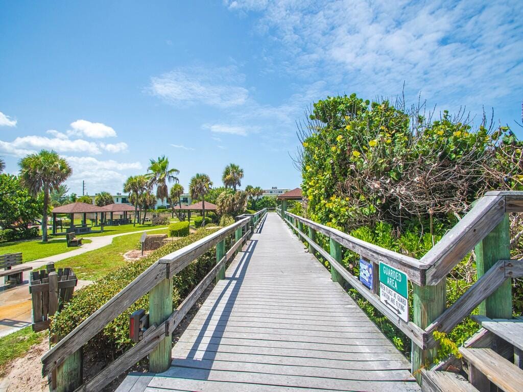 1725 20TH Avenue, Vero Beach, FL 32960 photo 29
