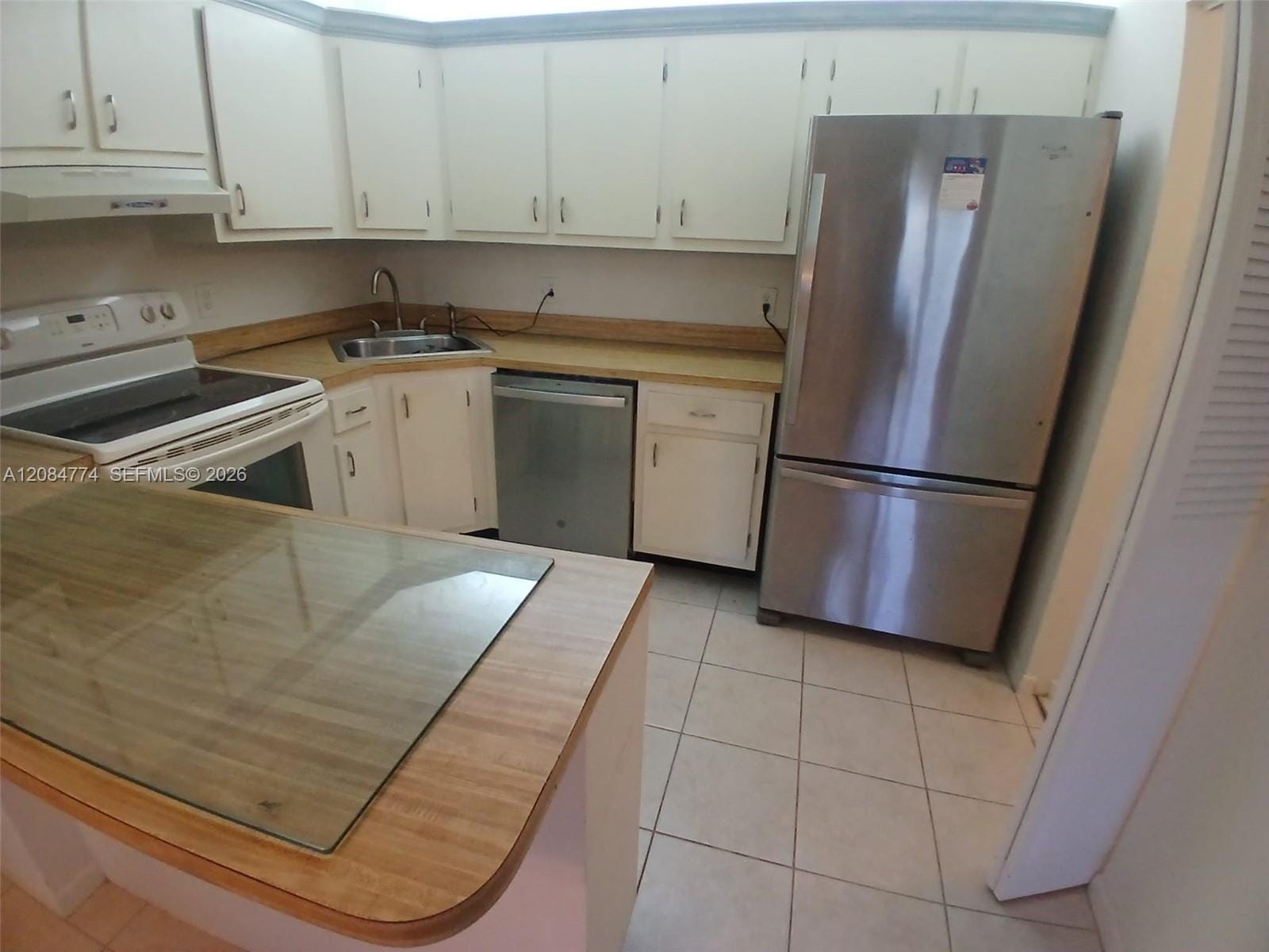 3561 Pine Tree Court D-2 — photo 11