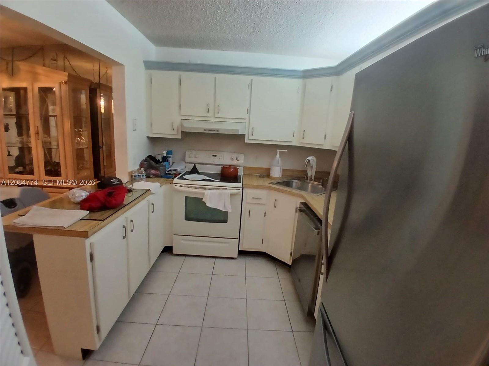 3561 Pine Tree Court D-2 — photo 8