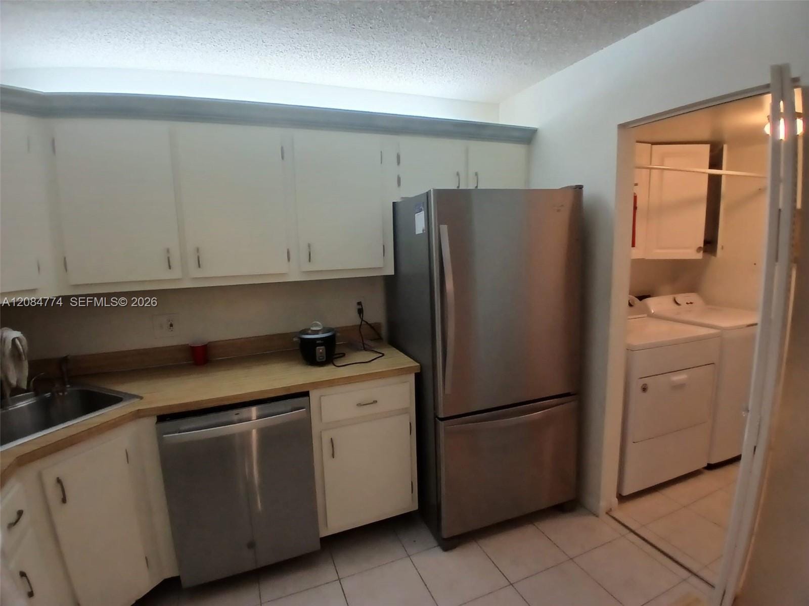 3561 Pine Tree Court D-2 — photo 10