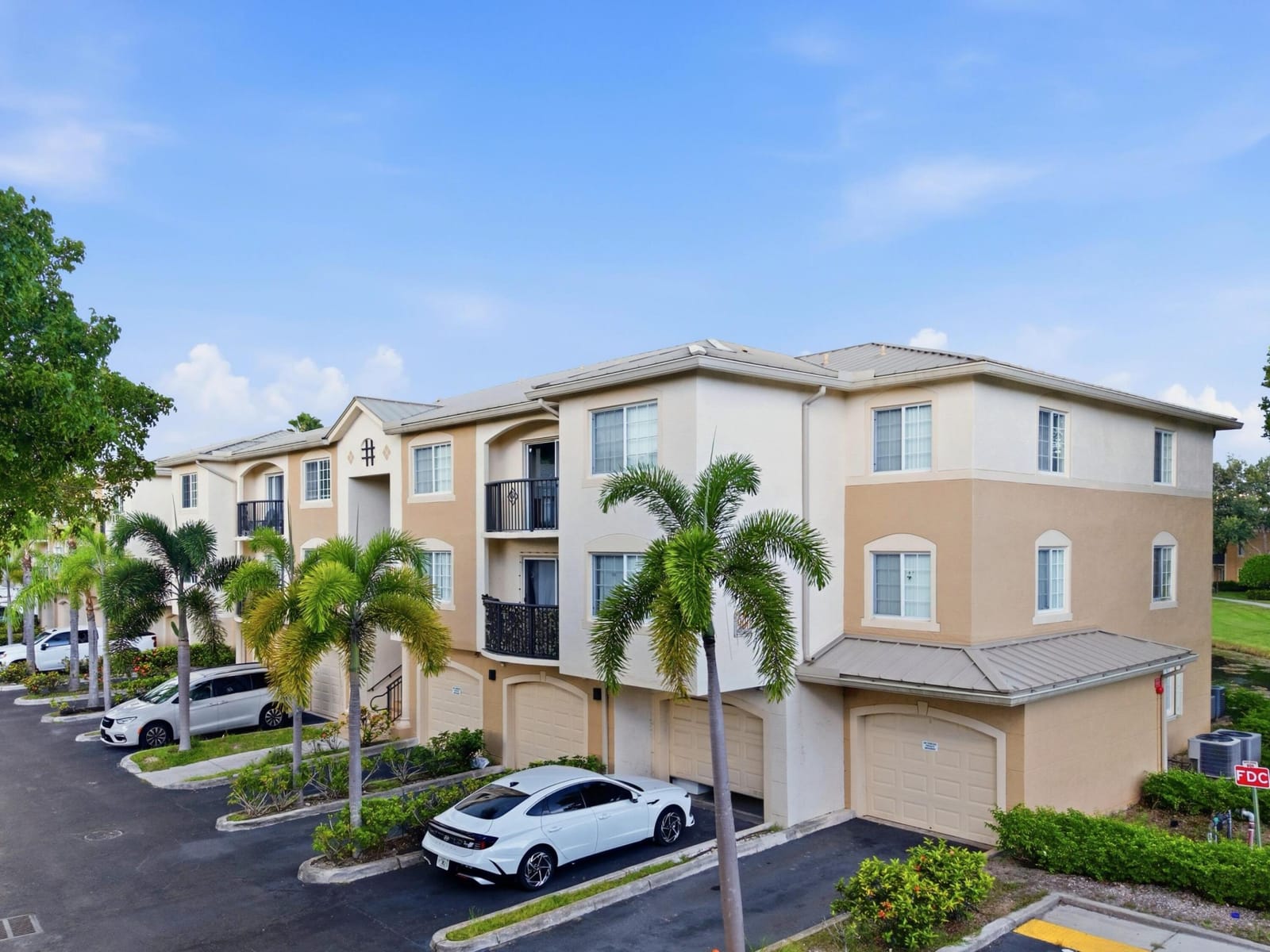900 Crestwood Court S 920, Royal Palm Beach, FL 33411 photo 1