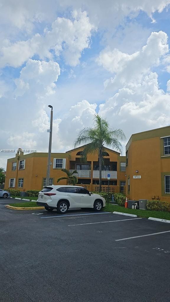 9711 Fontainebleau Boulevard D103, Miami, FL 33172 photo 12