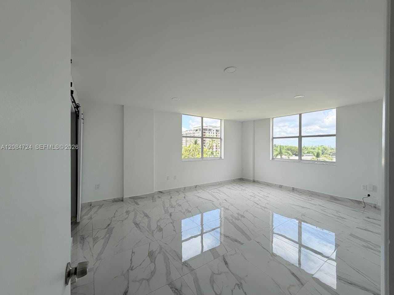 11111 Biscayne Boulevard 6E, Miami, FL 33181 photo 6