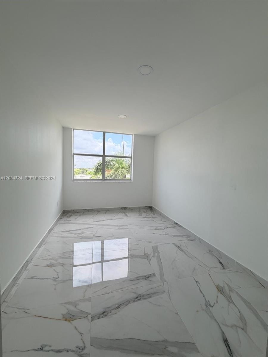 11111 Biscayne Boulevard 6E, Miami, FL 33181 photo 8