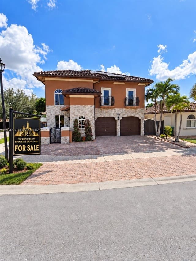 15500 SW 12th Terrace, Miami, FL 33194