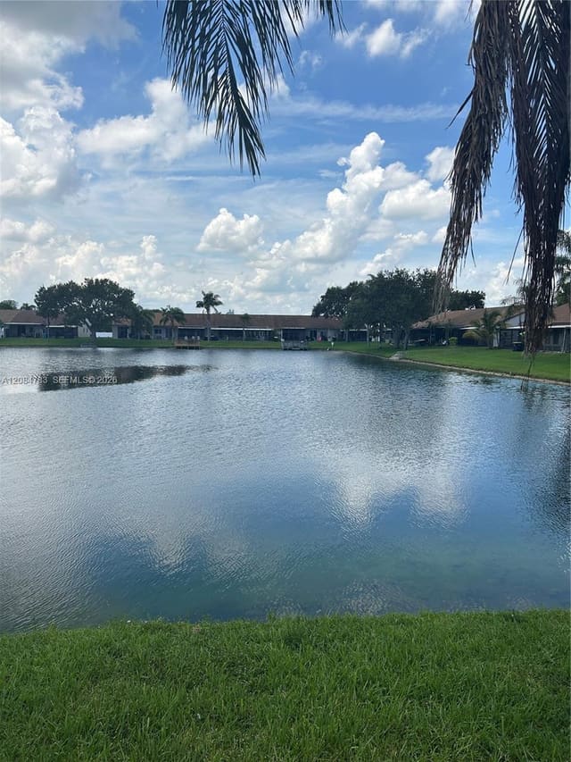 5587 Park Road, Dania Beach, FL 33312