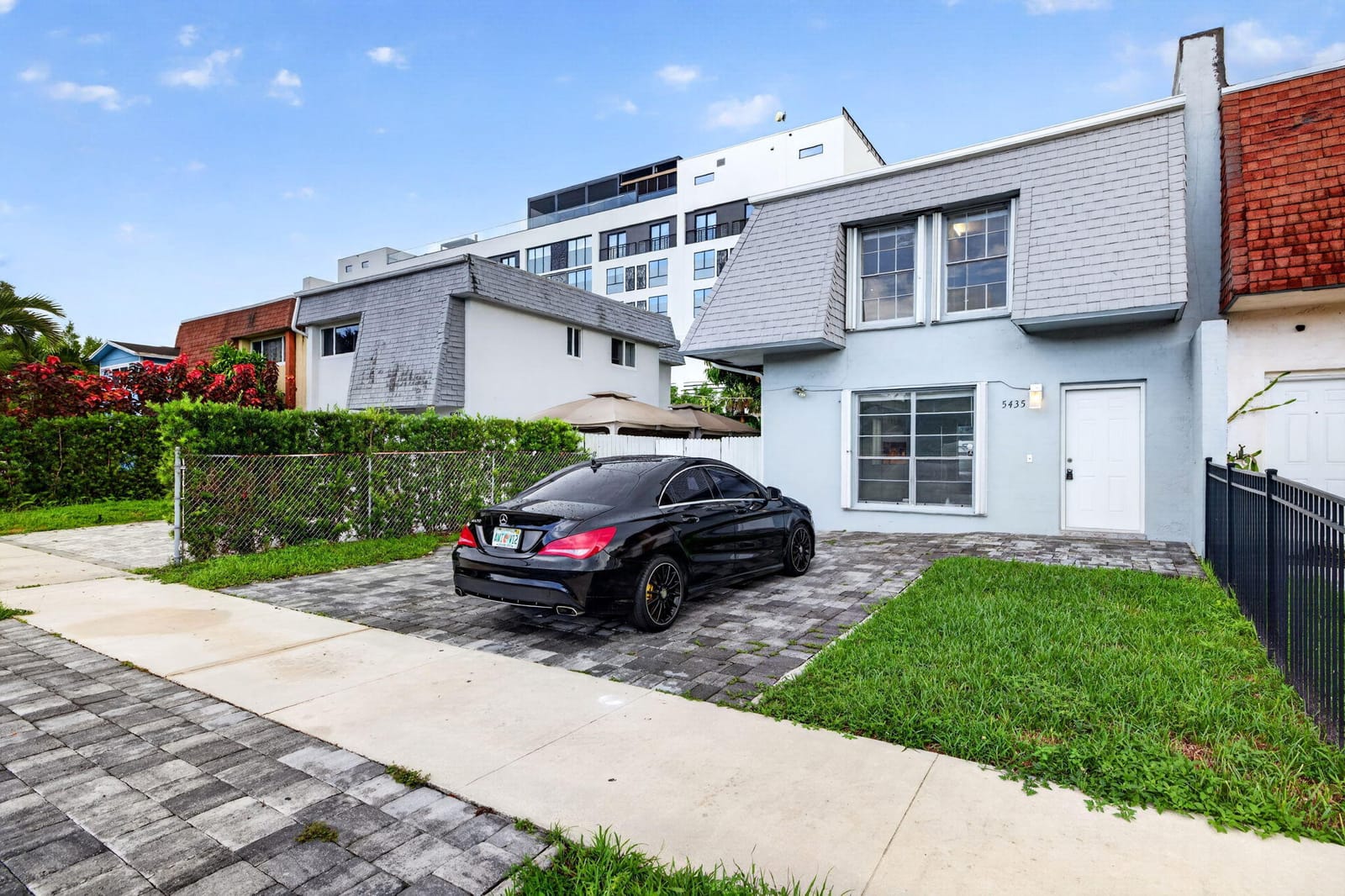 5435 SW 44TH Terrace, Dania Beach, FL 33314 photo 3