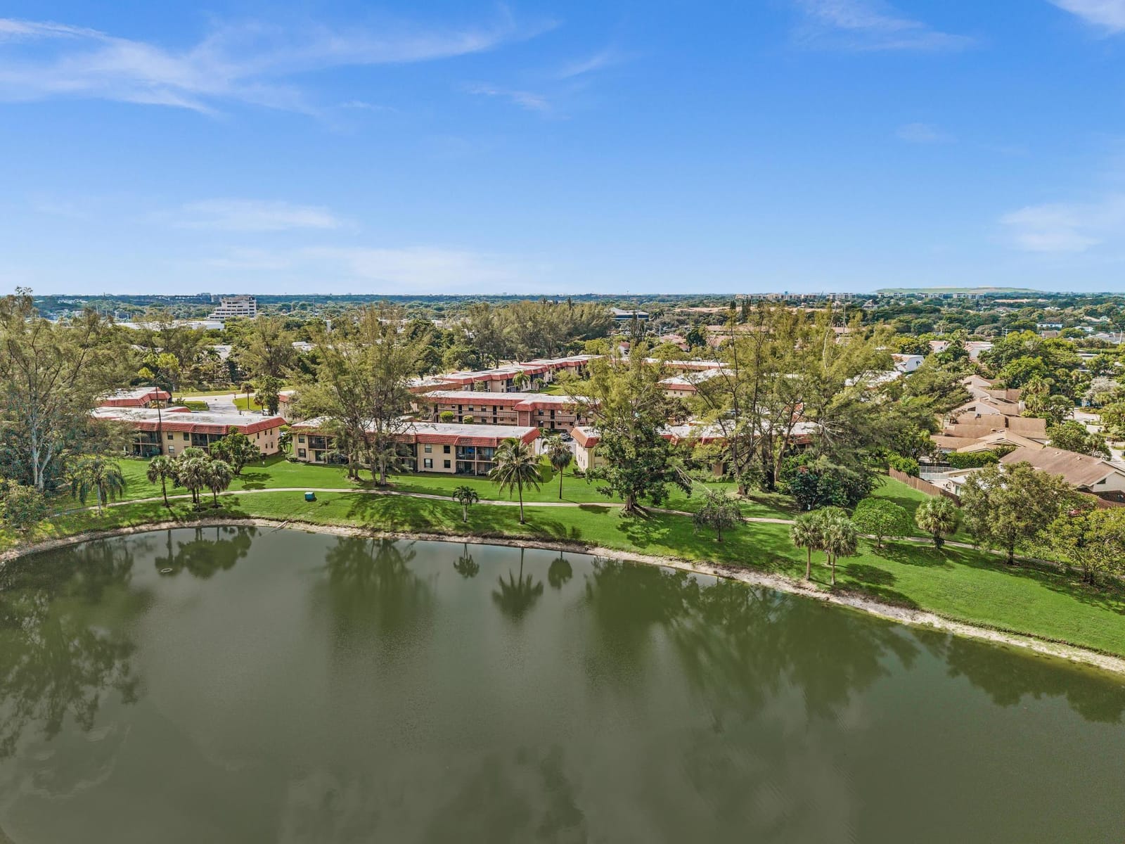 21904 LAKE FOREST Circle 202, Boca Raton, FL 33433 photo 29
