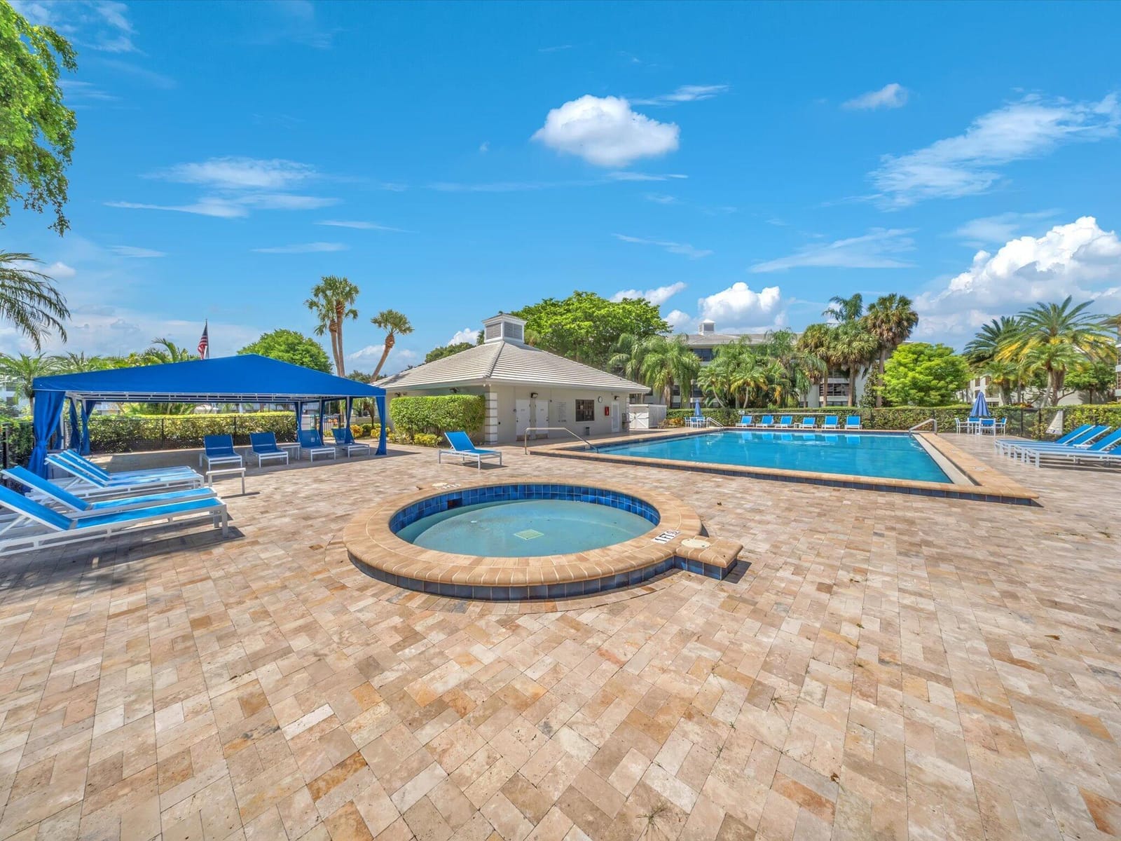 1701 Whitehall Drive 302, Davie, FL 33324 photo 4