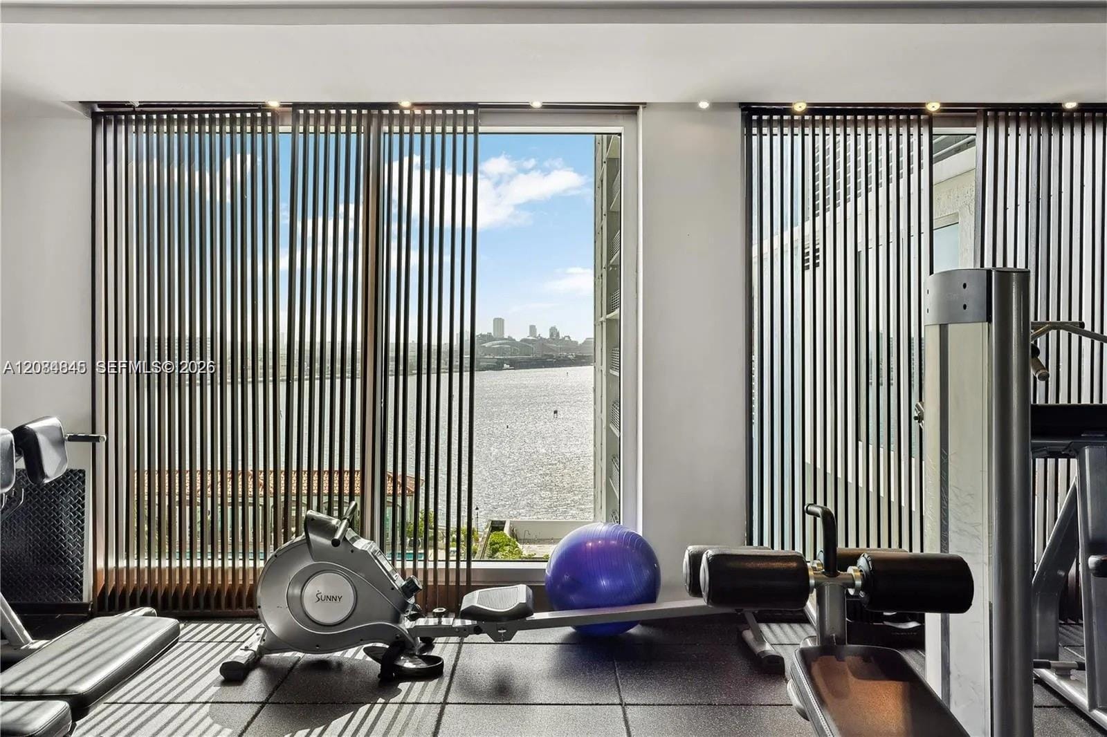 335 S Biscayne Boulevard 2506, Miami, FL 33131 photo 19