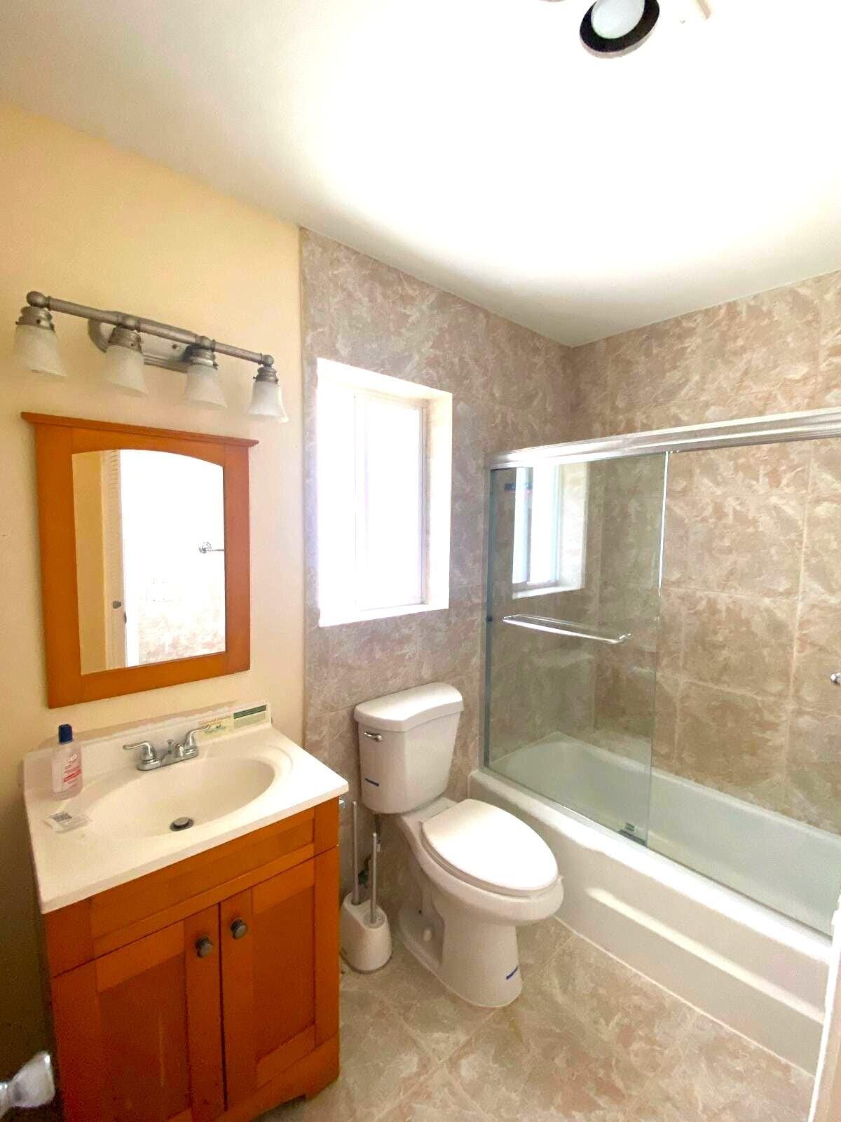1020 CRYSTAL LAKE Drive 209 — photo 4