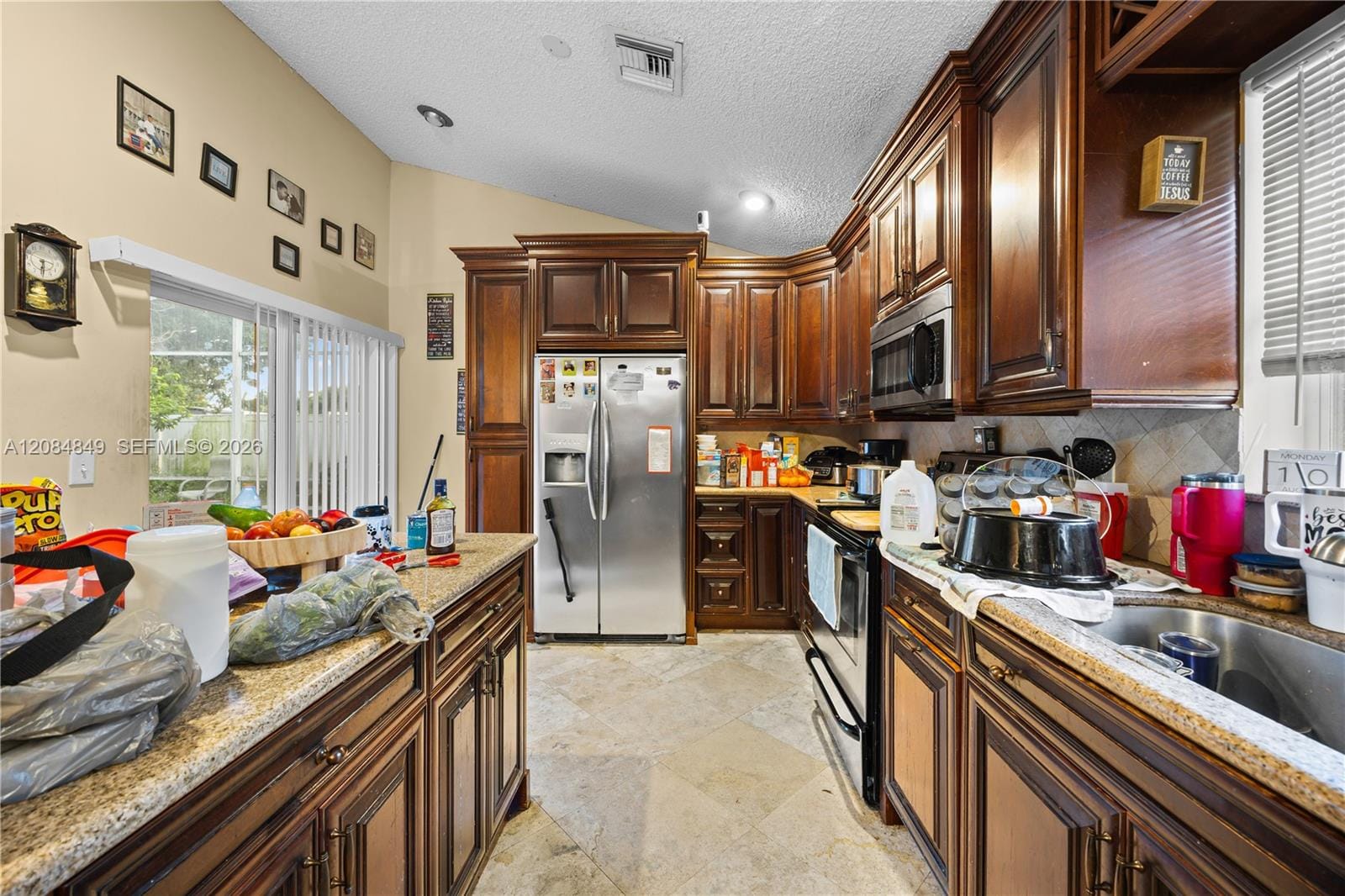 1065 W Fairfax Circle W, Boynton Beach, FL 33436 photo 3