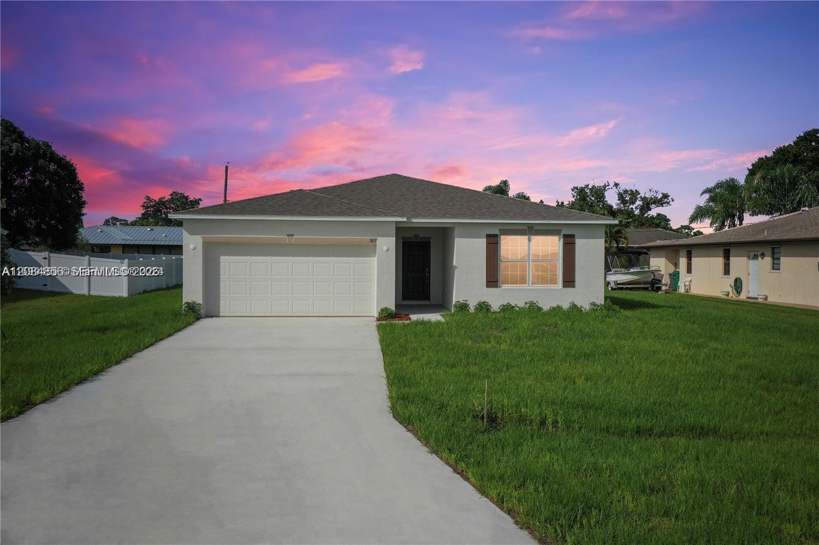 811 SE Seahouse Drive