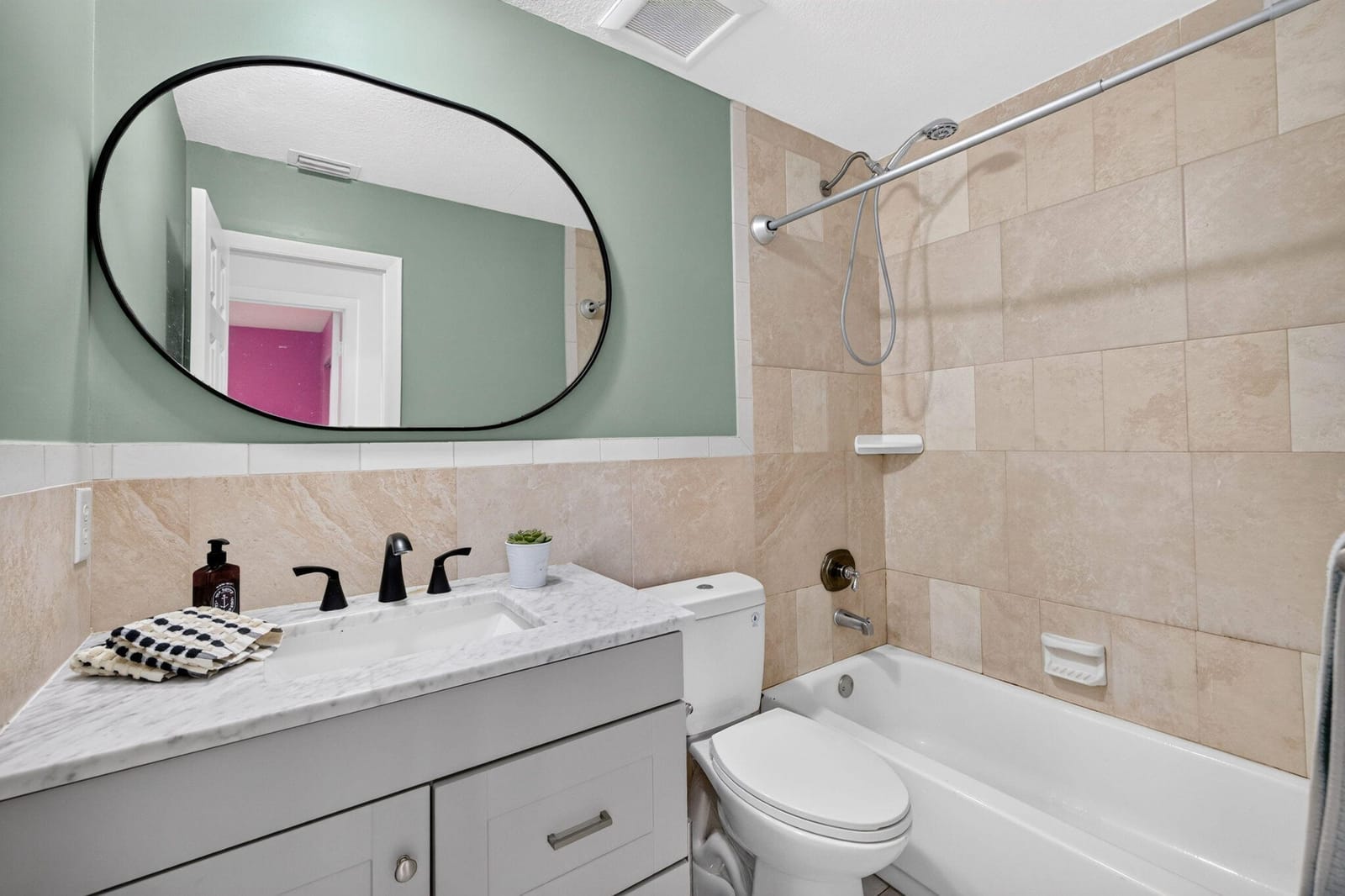 241 NW 49TH Street, Oakland Park, FL 33309 photo 13