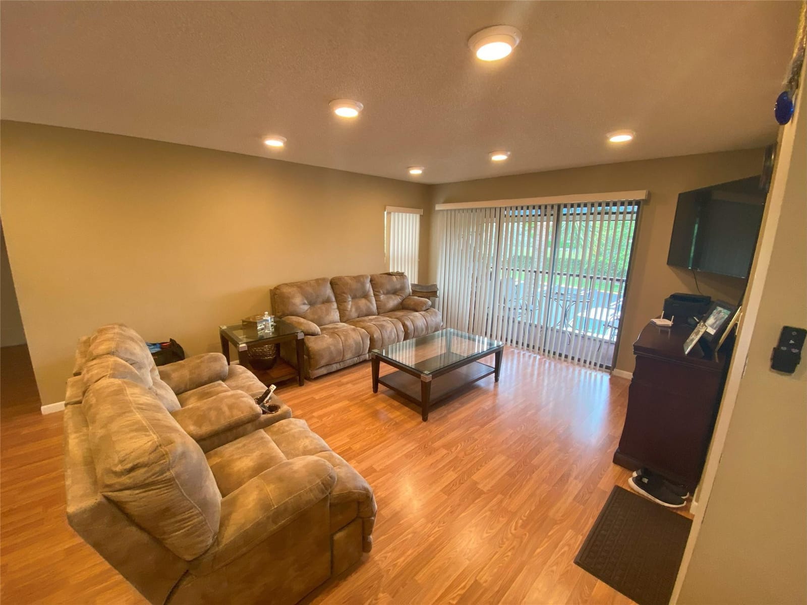 821 SKY PINE Way B2 — photo 4