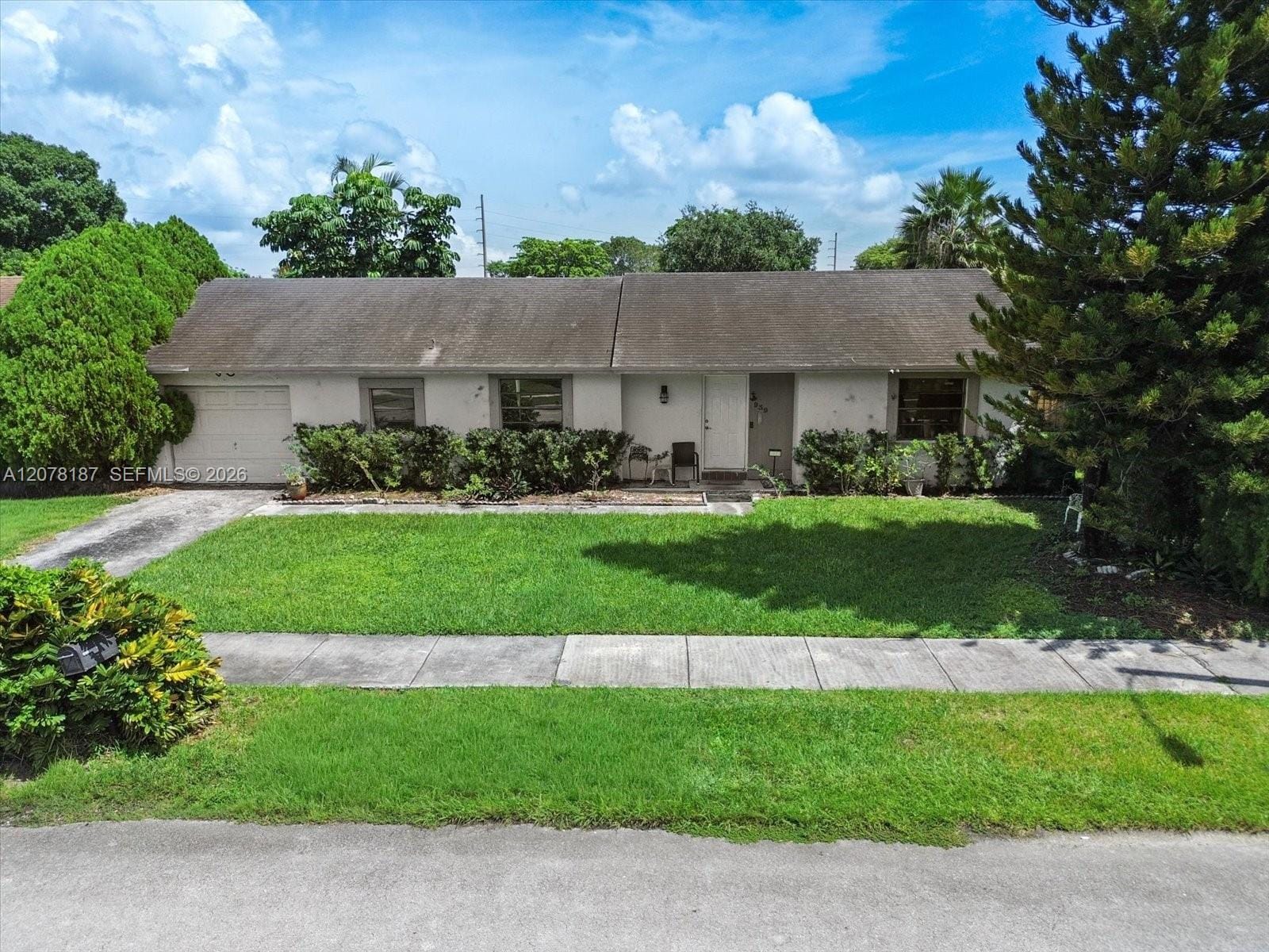 939 S Bluebird Lane — photo 12