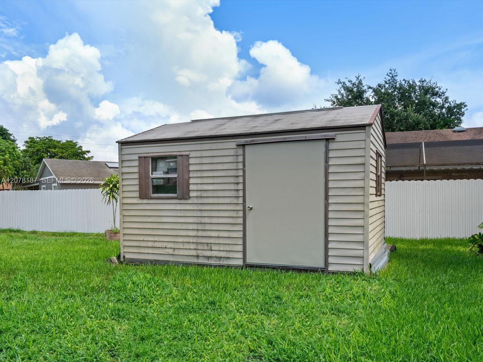 939 S Bluebird Lane, Homestead, FL 33035 photo 23