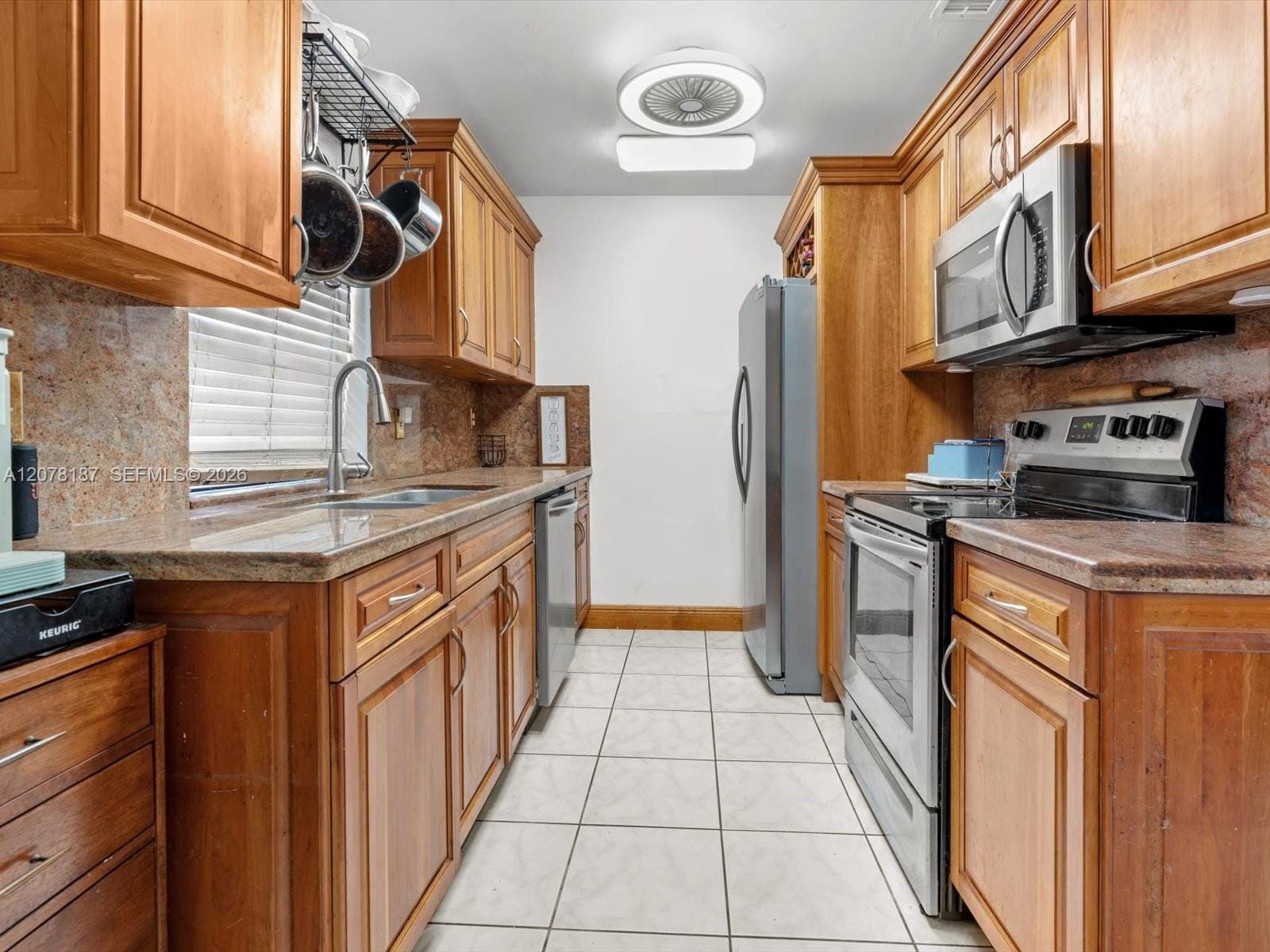 939 S Bluebird Lane — photo 7
