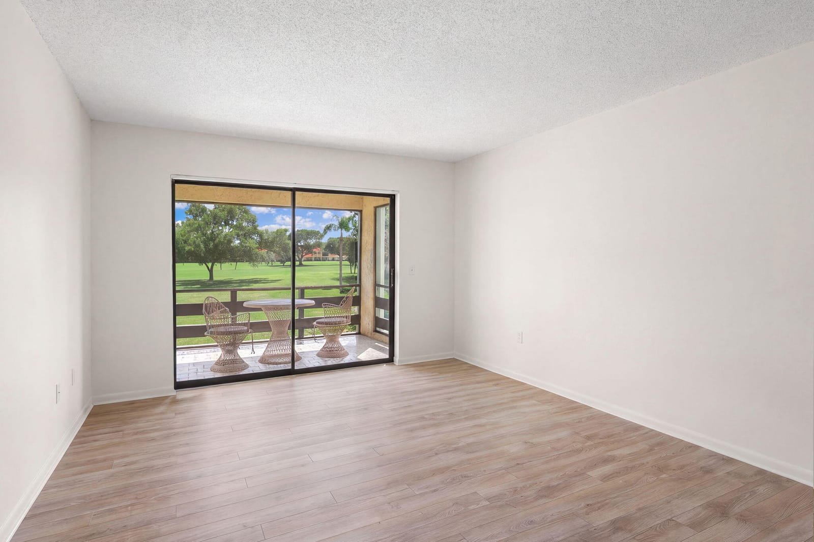 5423 SE MILES GRANT Road SE F-203 — photo 4