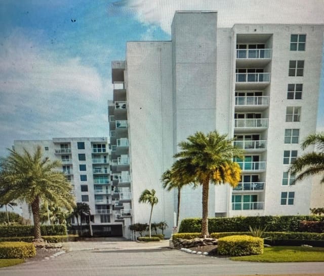 3450 S Ocean Boulevard 2240, Palm Beach, FL 33480
