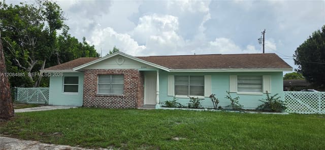 3104 Tropic Boulevard ., Fort Pierce, FL 34946