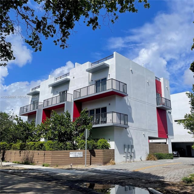 1813 Madison Street, Hollywood, FL 33020