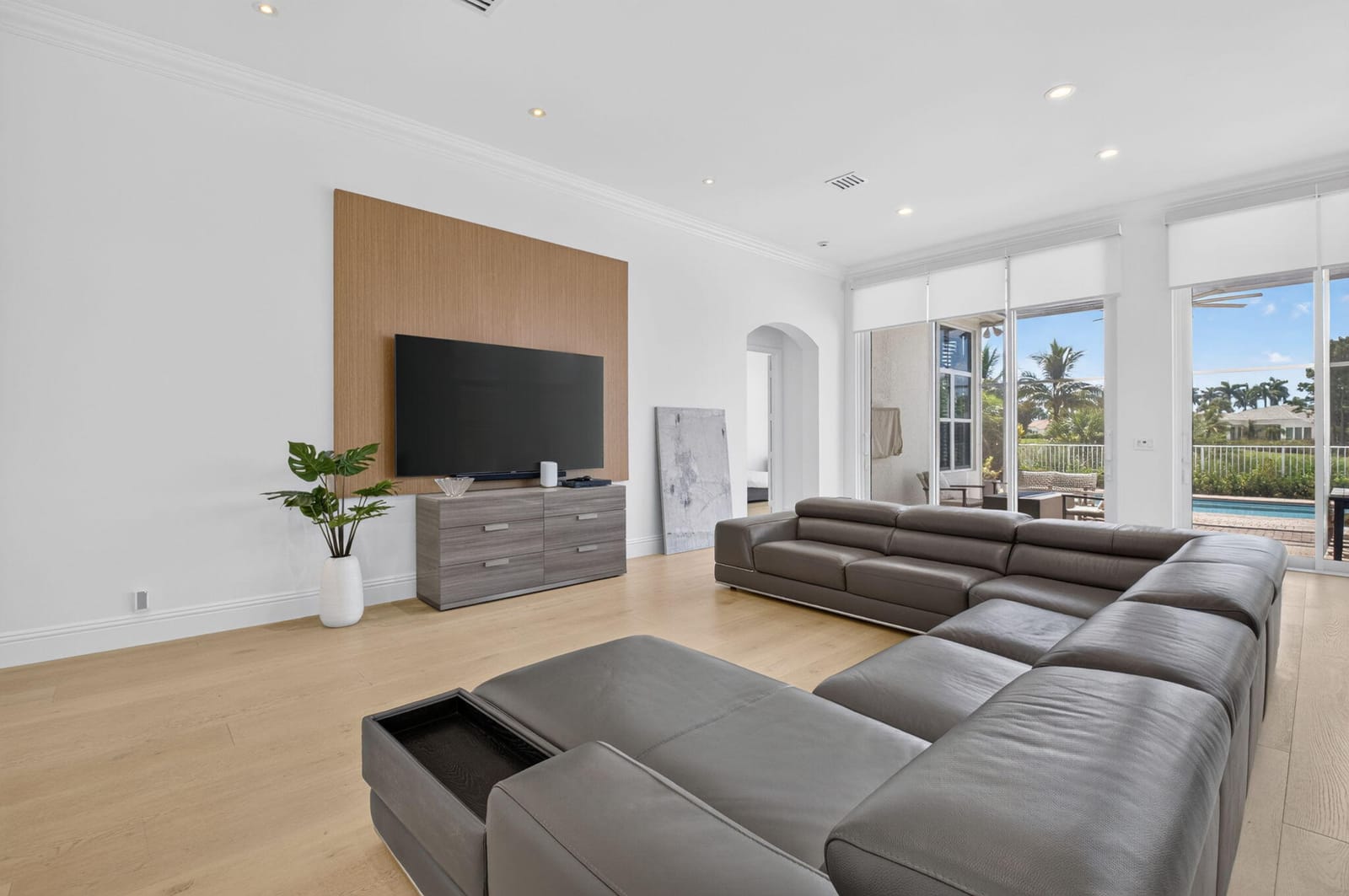 7743 Villa D Este Way — photo 12