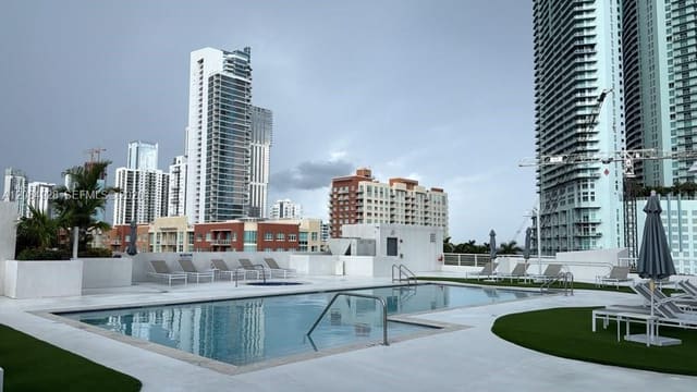 275 NE 18th Street 1910, Miami, FL 33132