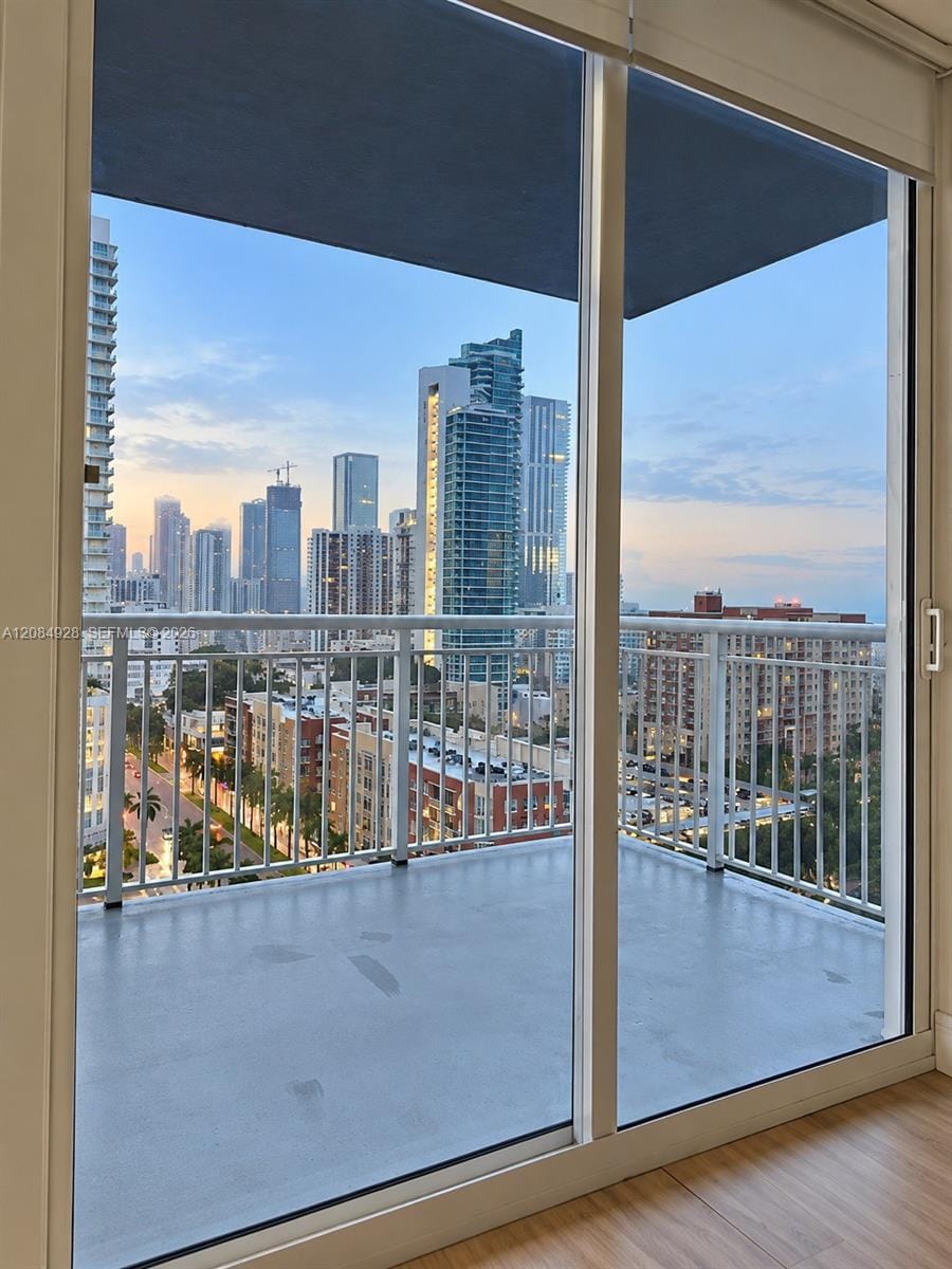 275 NE 18th Street 1910, Miami, FL 33132 photo 9