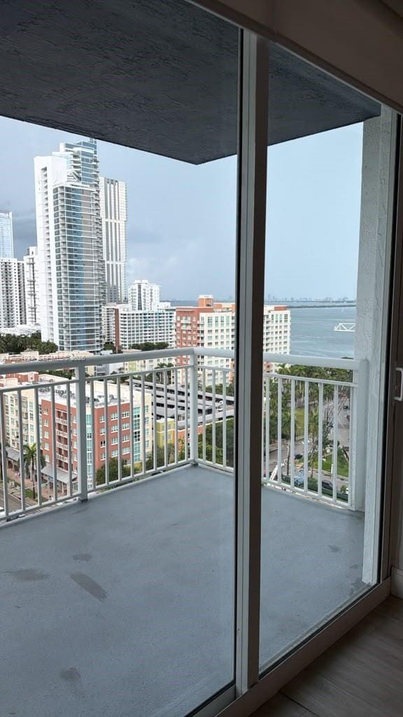 275 NE 18th Street 1910, Miami, FL 33132 photo 10