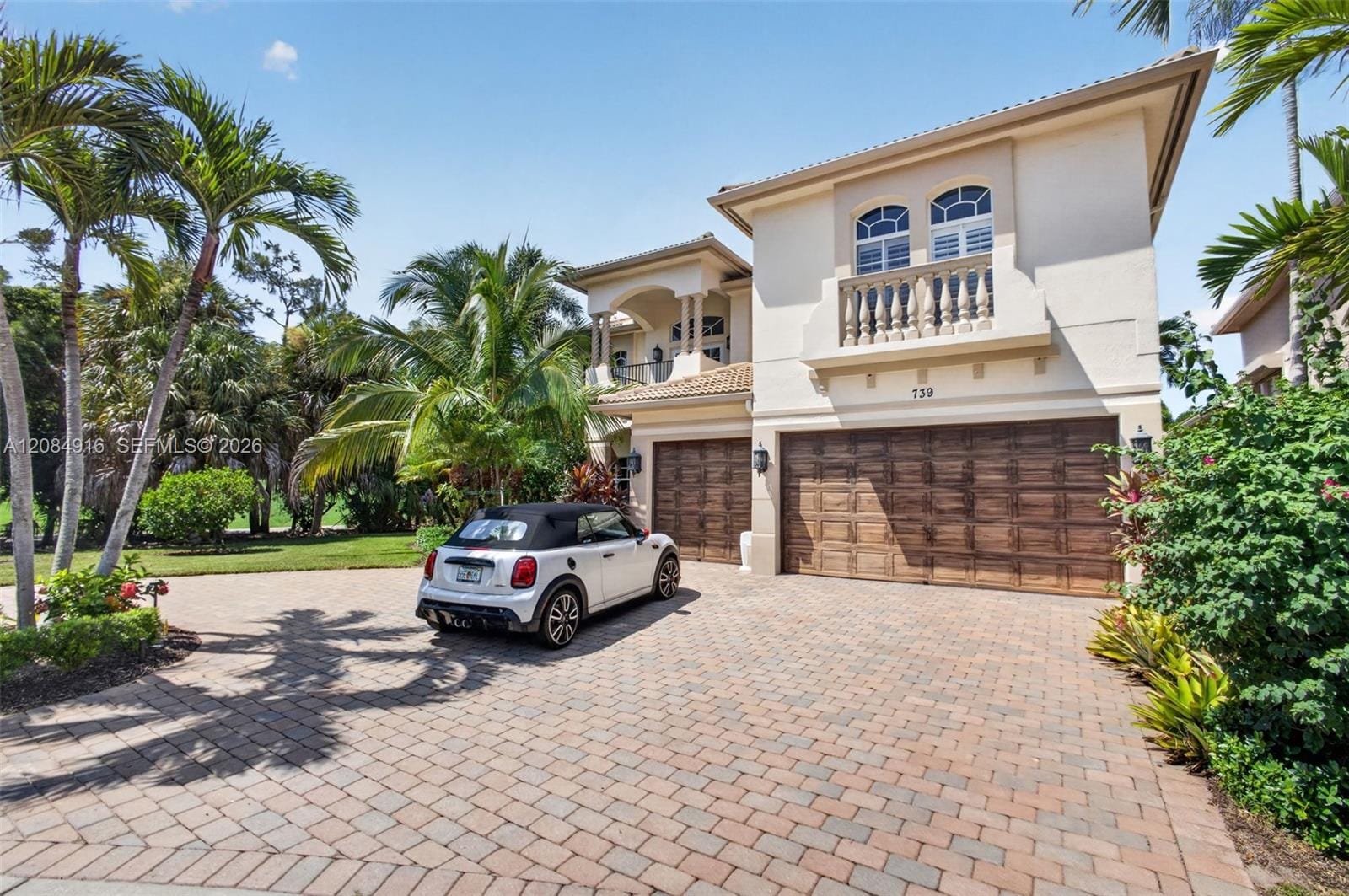 739 Cote Azur Drive, Palm Beach Gardens, FL 33410 photo 2