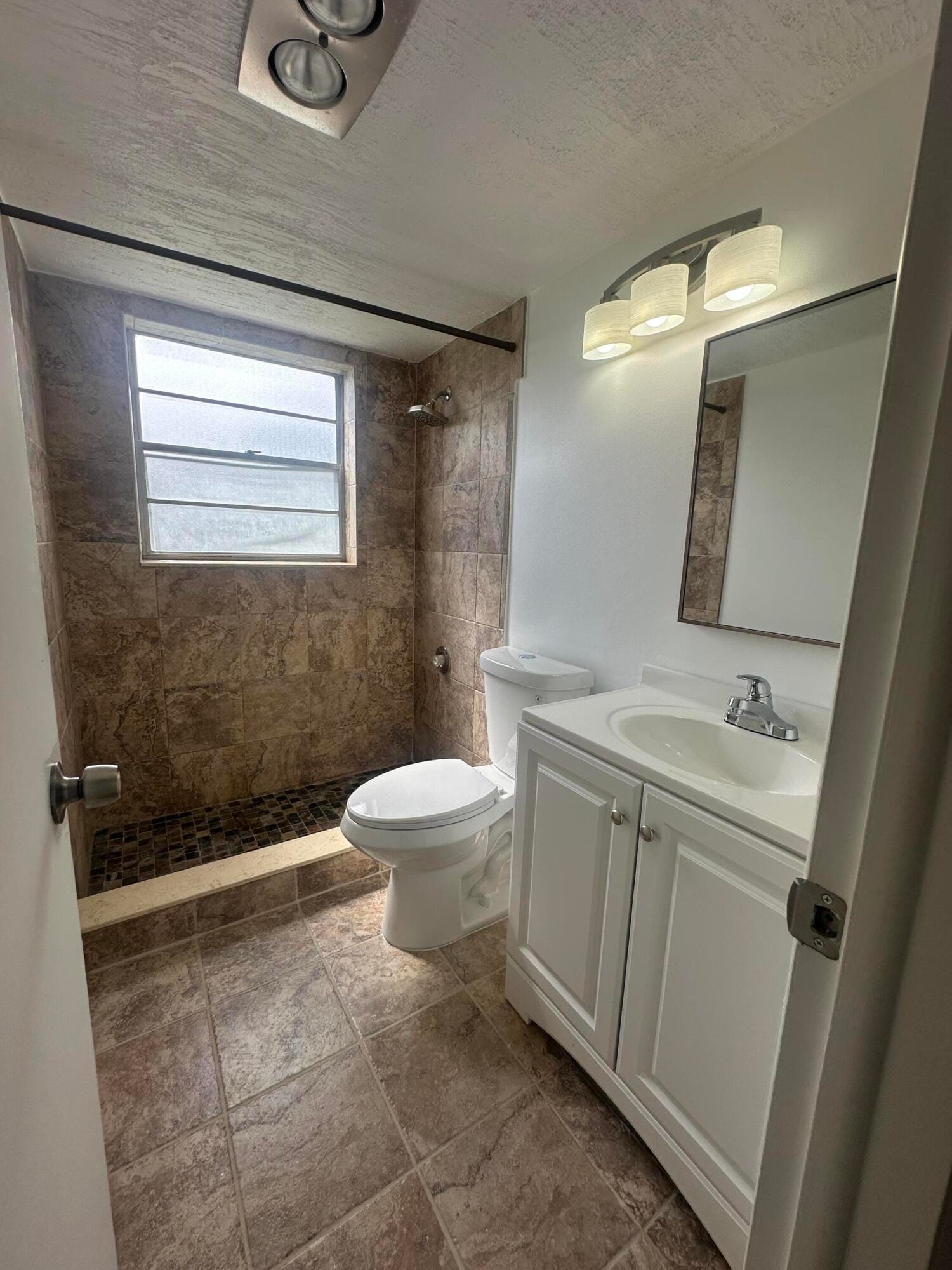 195 WINDSOR I, West Palm Beach, FL 33417 photo 11