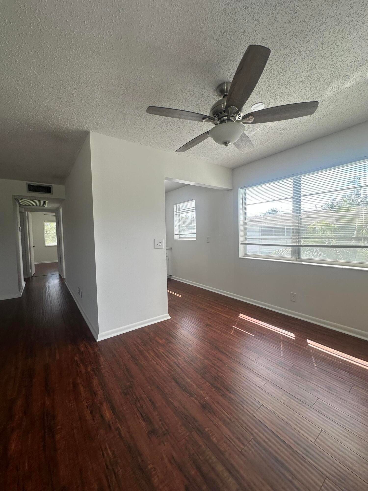 195 WINDSOR I, West Palm Beach, FL 33417 photo 9
