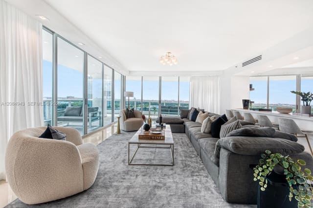 2127 Brickell Avenue 1605, Miami, FL 33129