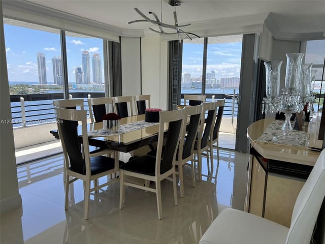 3530 Mystic Pointe Drive 1215, Aventura, FL 33180