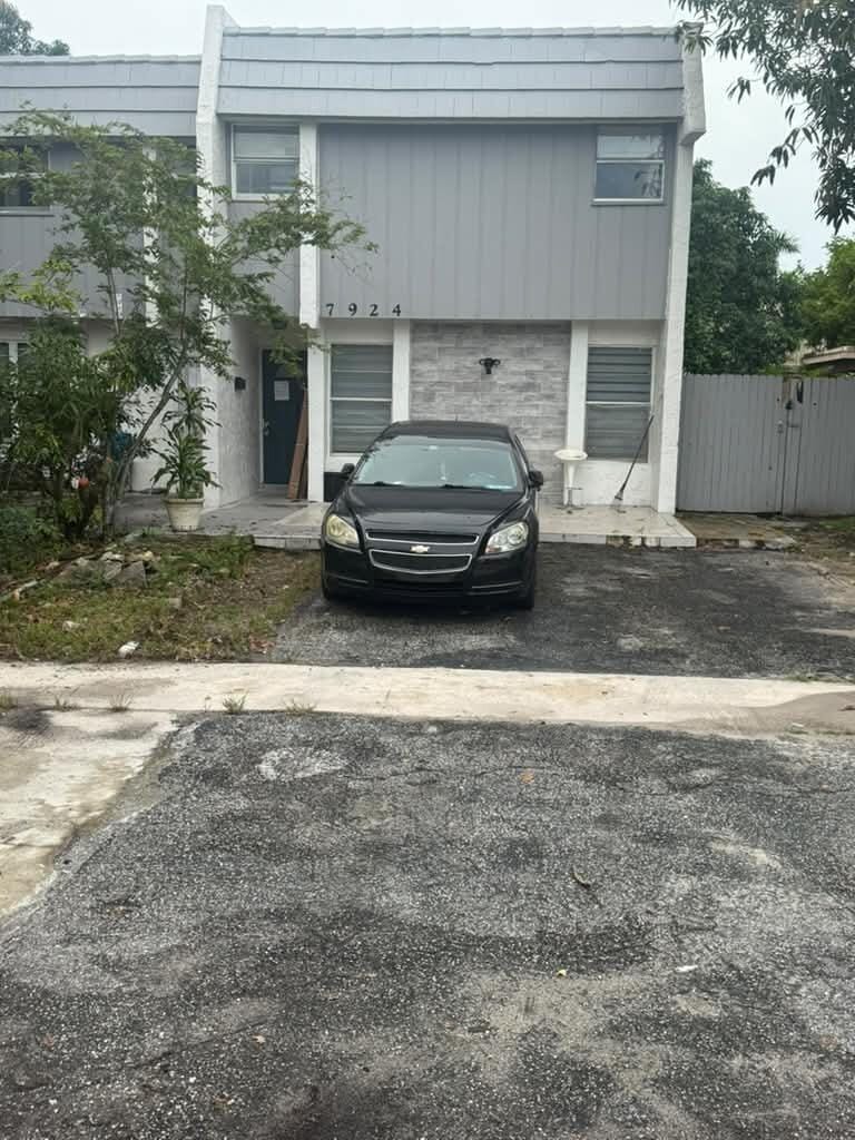 7924 SW 8TH Street, North Lauderdale, FL 33068 photo 10
