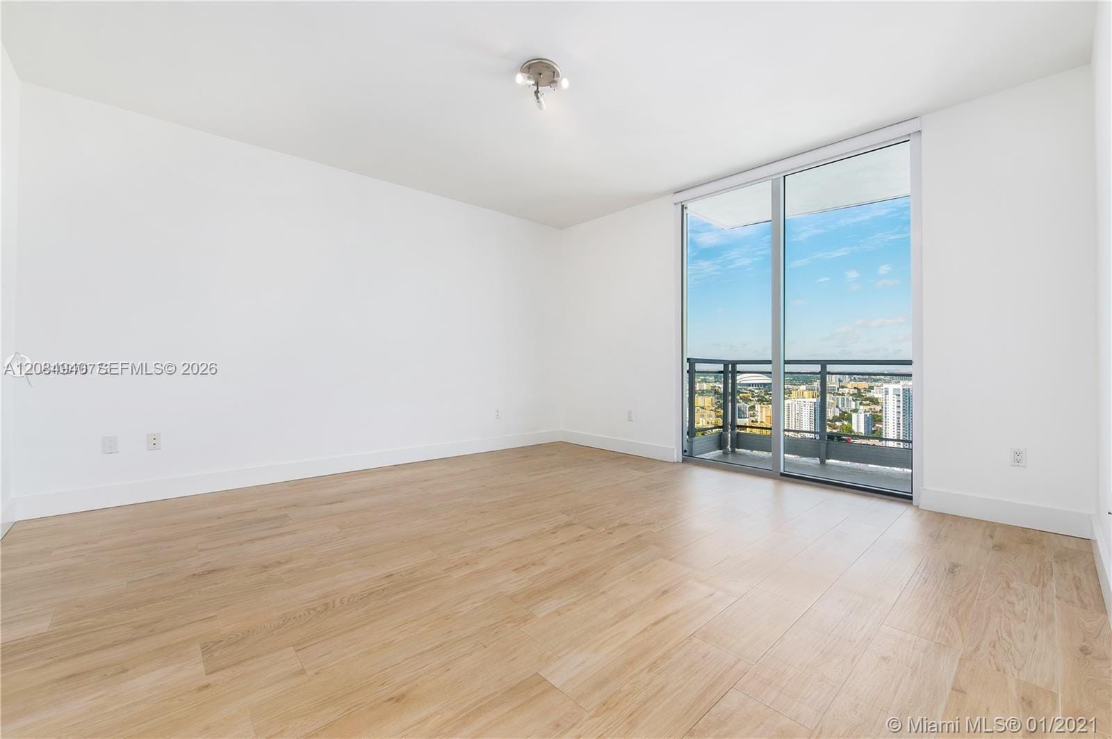90 SW 3rd Street 4004 — photo 12