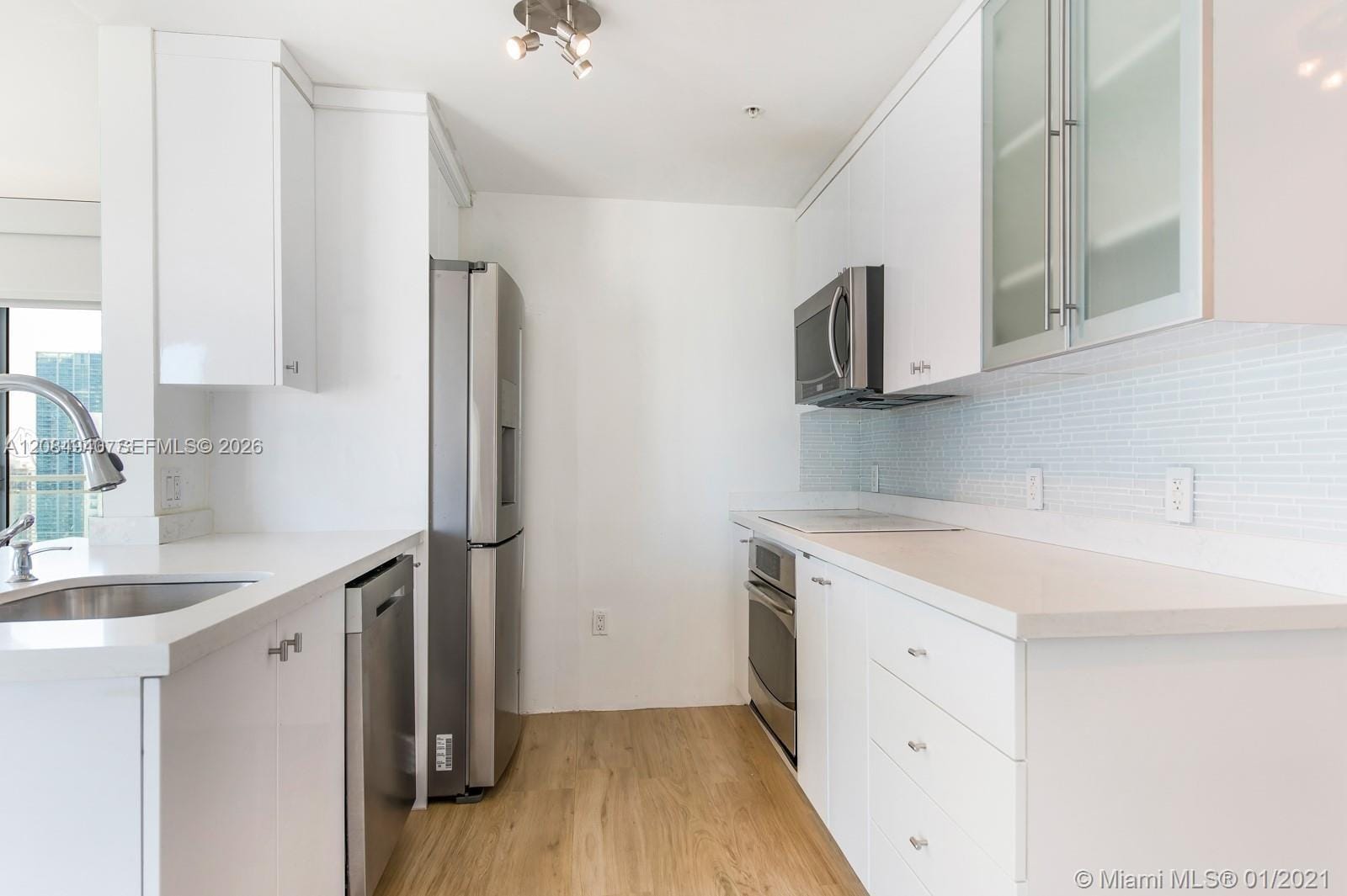 90 SW 3rd Street 4004 — photo 5