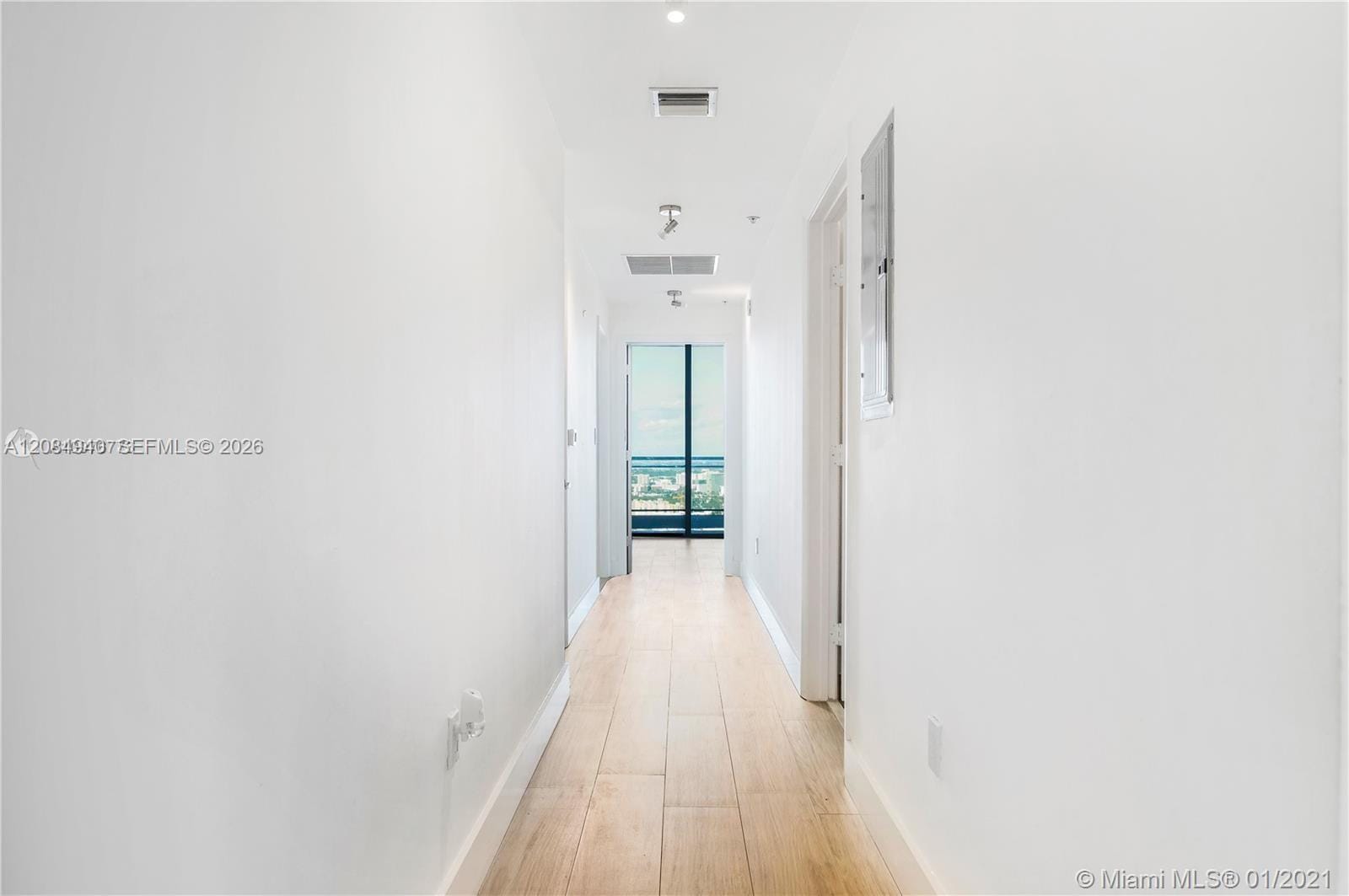 90 SW 3rd Street 4004 — photo 10