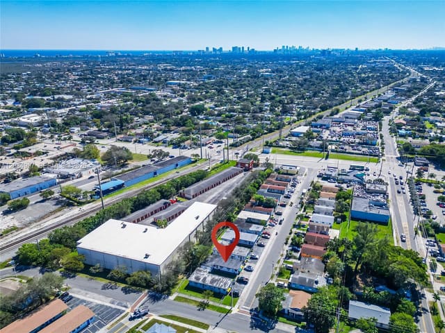 105 SW 5th Court 3, Dania Beach, FL 33004