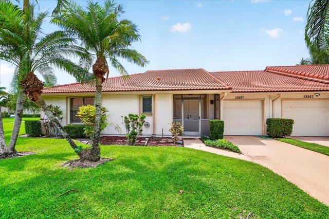 13867 EASTPOINTE Way, Palm Beach Gardens, FL 33418