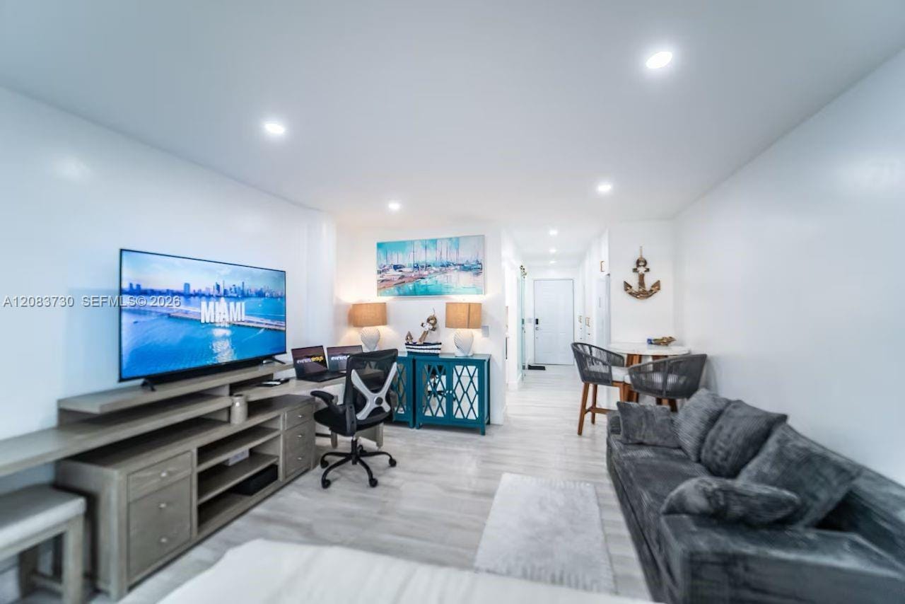 7904 West Drive 903 — photo 4