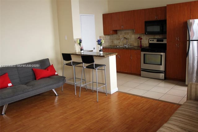 7920 Harding Avenue 3, Miami Beach, FL 33141