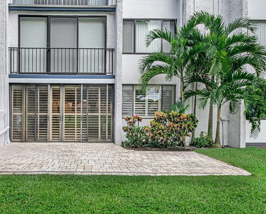 4465 Luxemburg Court 108, Lake Worth, FL 33467 photo 28