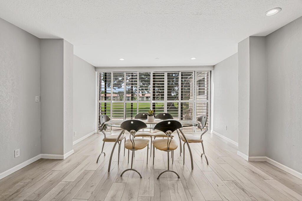 4465 Luxemburg Court 108 — photo 9