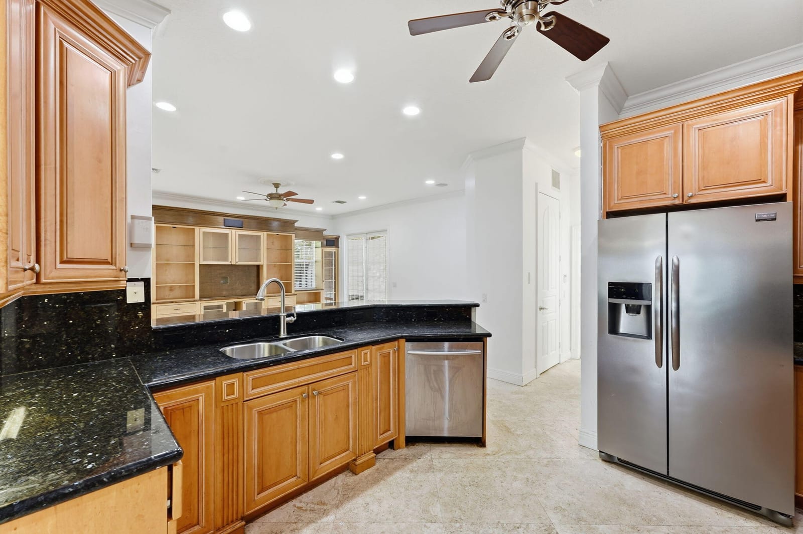 400 NE 8th Avenue, Fort Lauderdale, FL 33301 photo 13