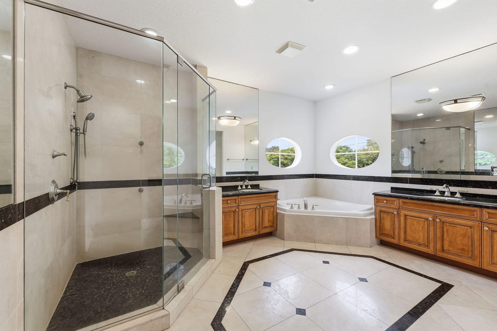 400 NE 8th Avenue, Fort Lauderdale, FL 33301 photo 30