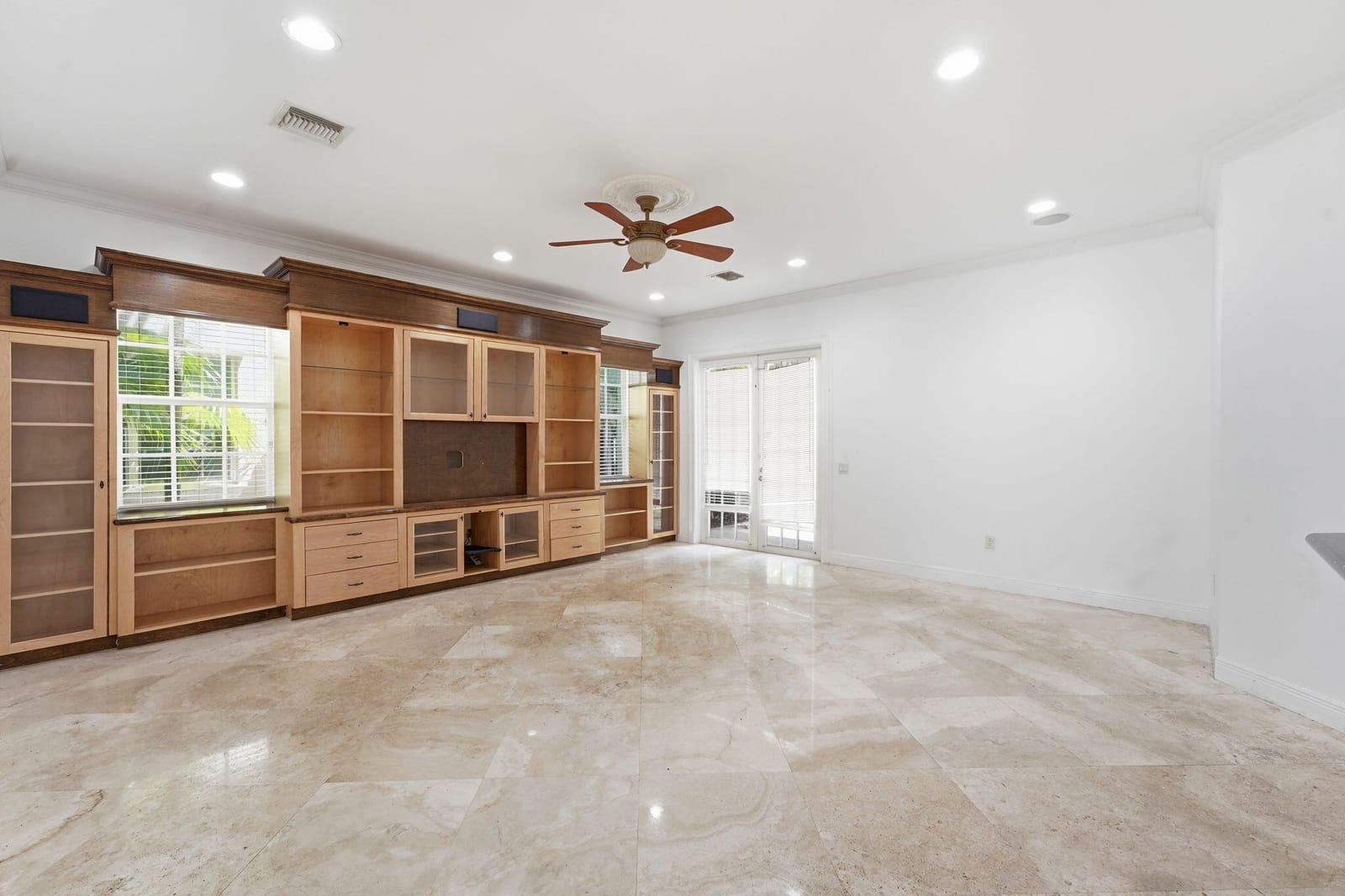 400 NE 8th Avenue, Fort Lauderdale, FL 33301 photo 9