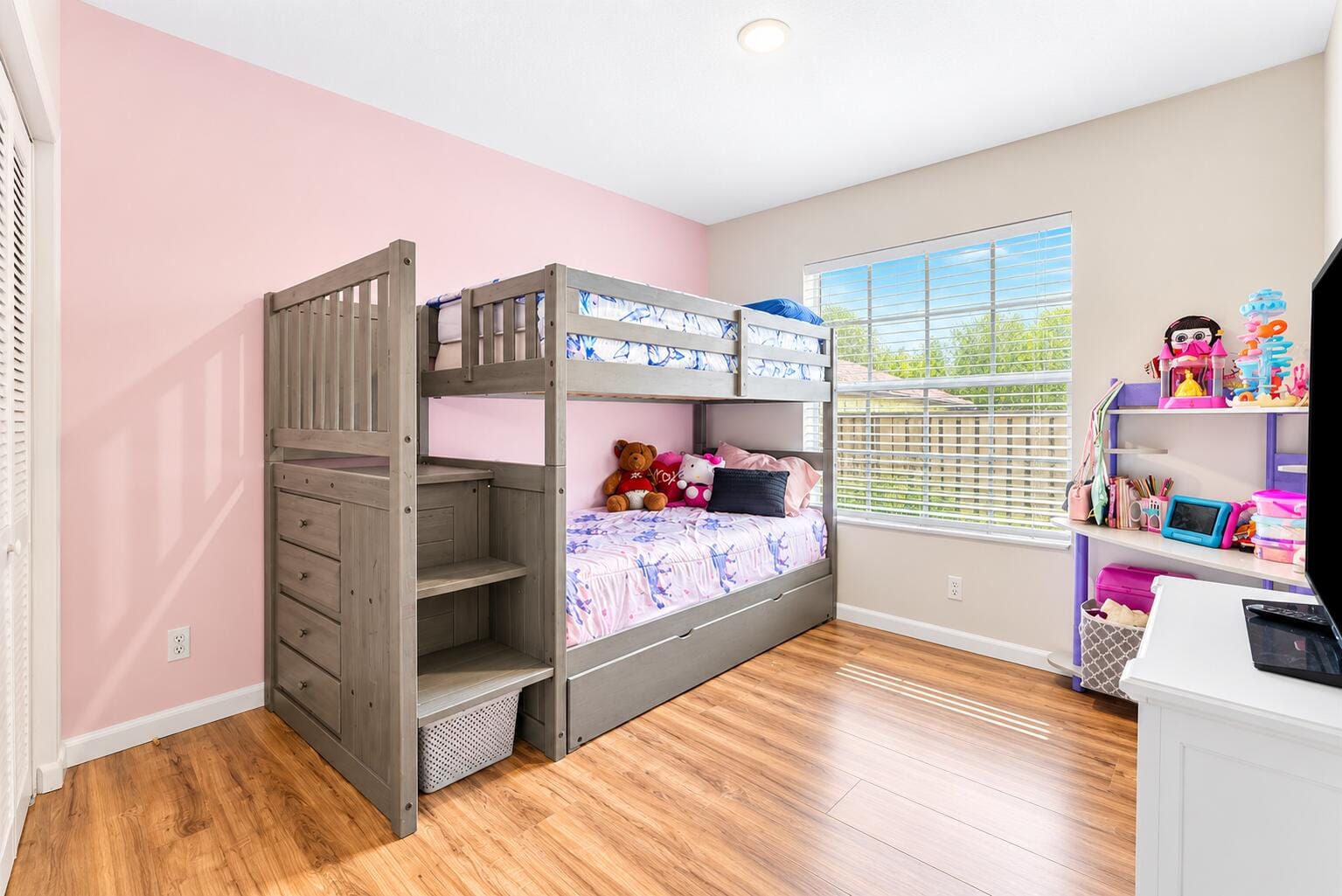 12230 DARTMOOR Drive — photo 5